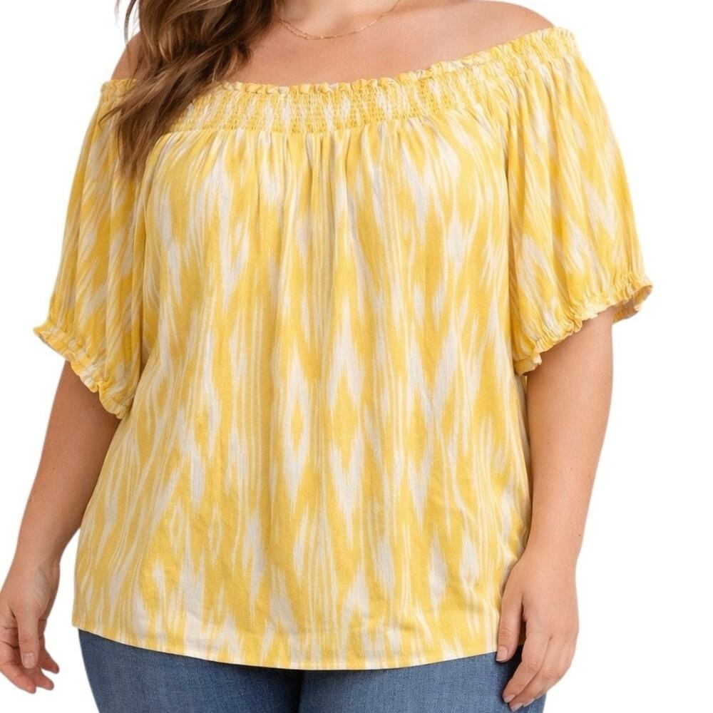 Torrid Size 5 Yellow Ikat Peasant‎ Blouse Plus Size Smocked Boho Top